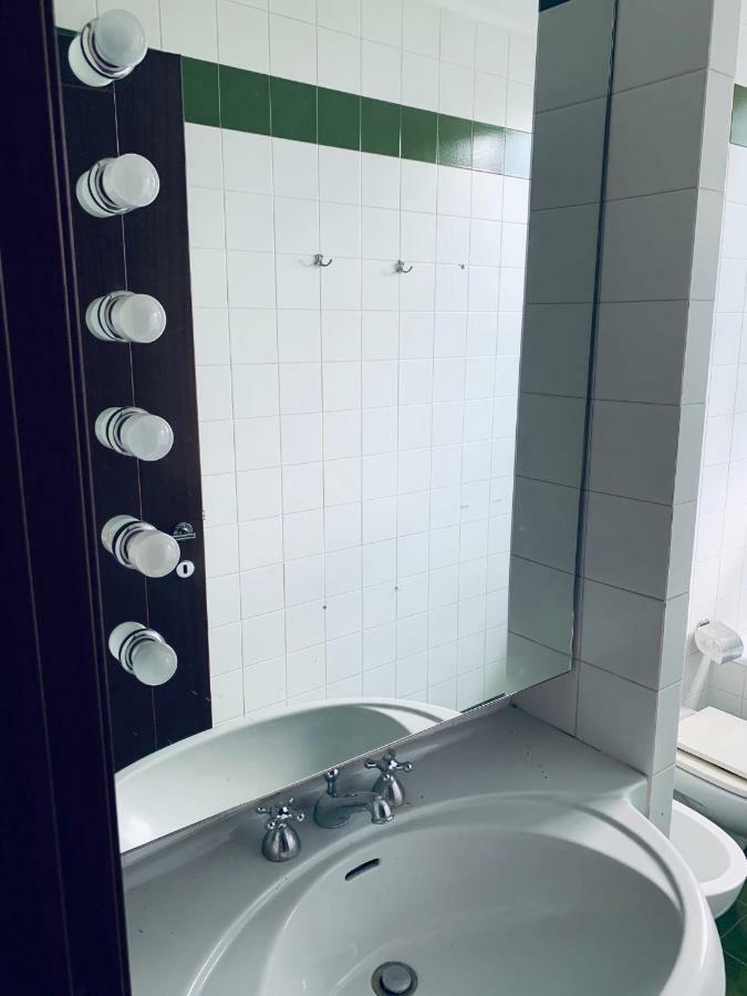 Whouse Luxury Universita' Болонья Экстерьер фото
